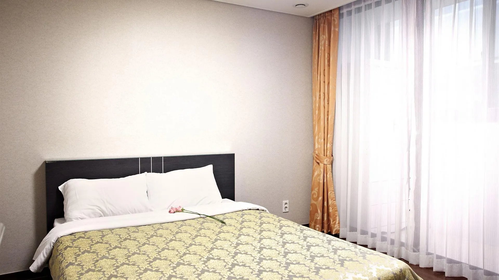Pale De Cz Hotel Busan