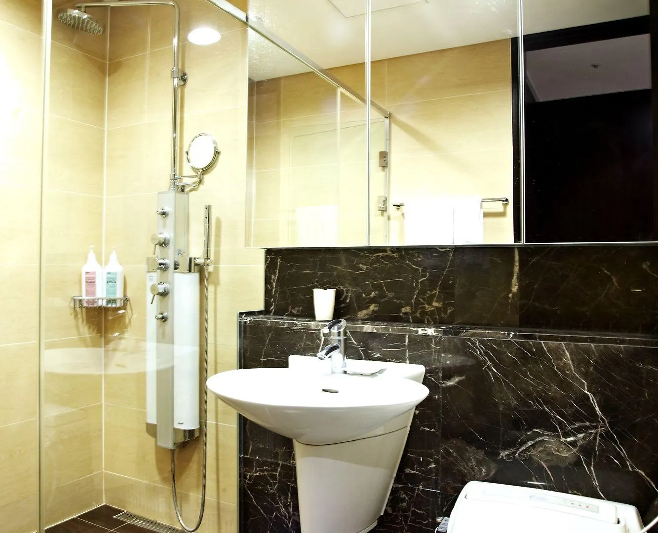 Pale De Cz Hotel Busan