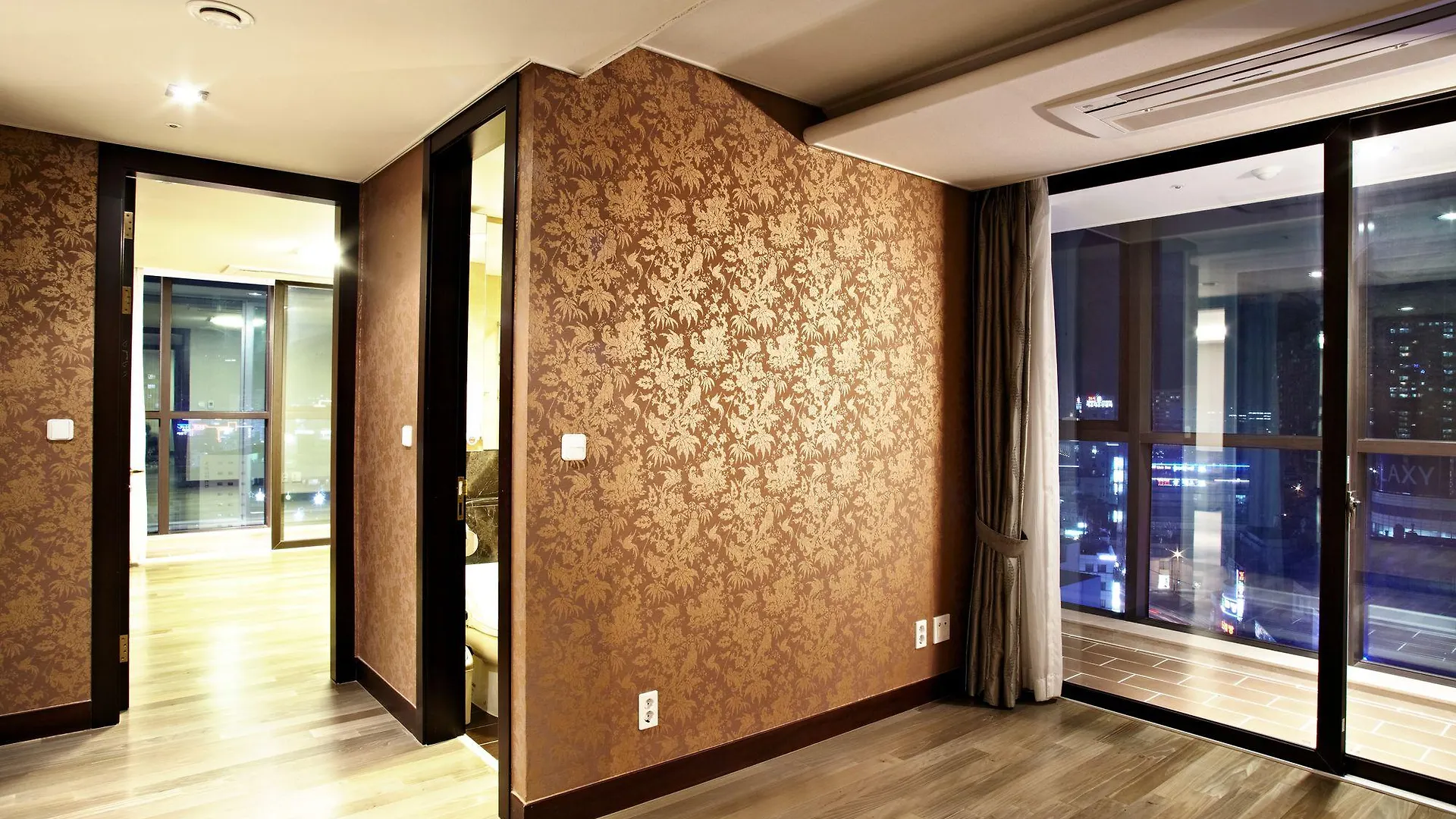 Pale De Cz Hotel Busan 3*,  Zuid-Korea