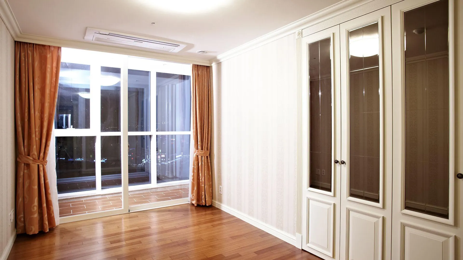 Pale De Cz Hotel Busan