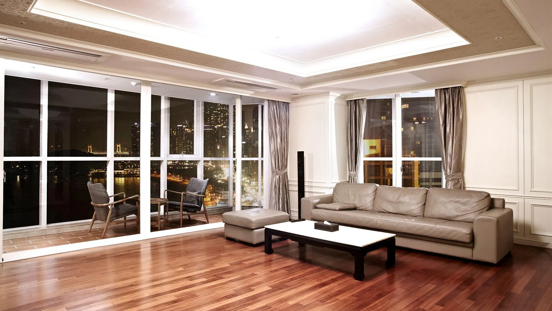 Pale De Cz Condo Busan